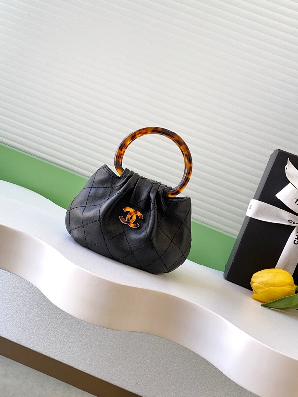 Chanel Lambskin Tortoiseshell Handle Bag Black
