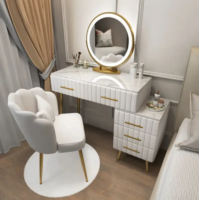 Set with Illuminated LED Touch Screen Dimmable Round Mirror