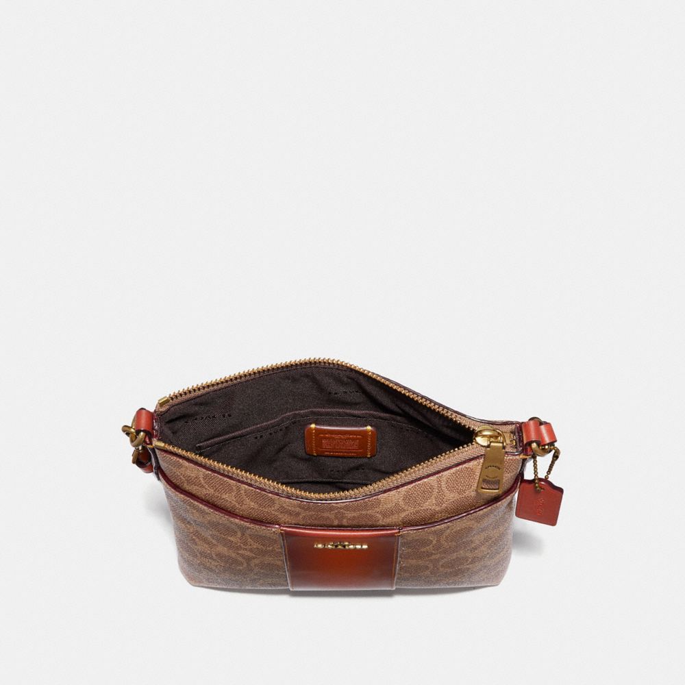 COAthtCH Classic handbags