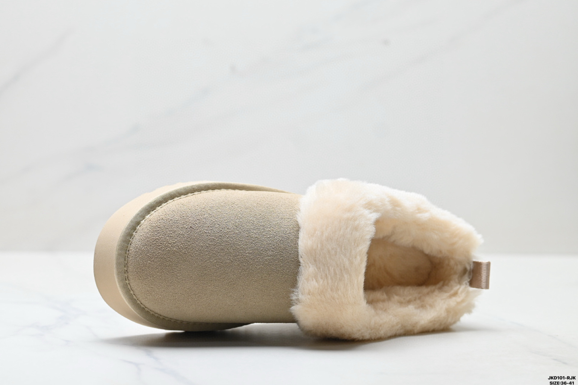 UGG Classic Clear Mini Detail 6
