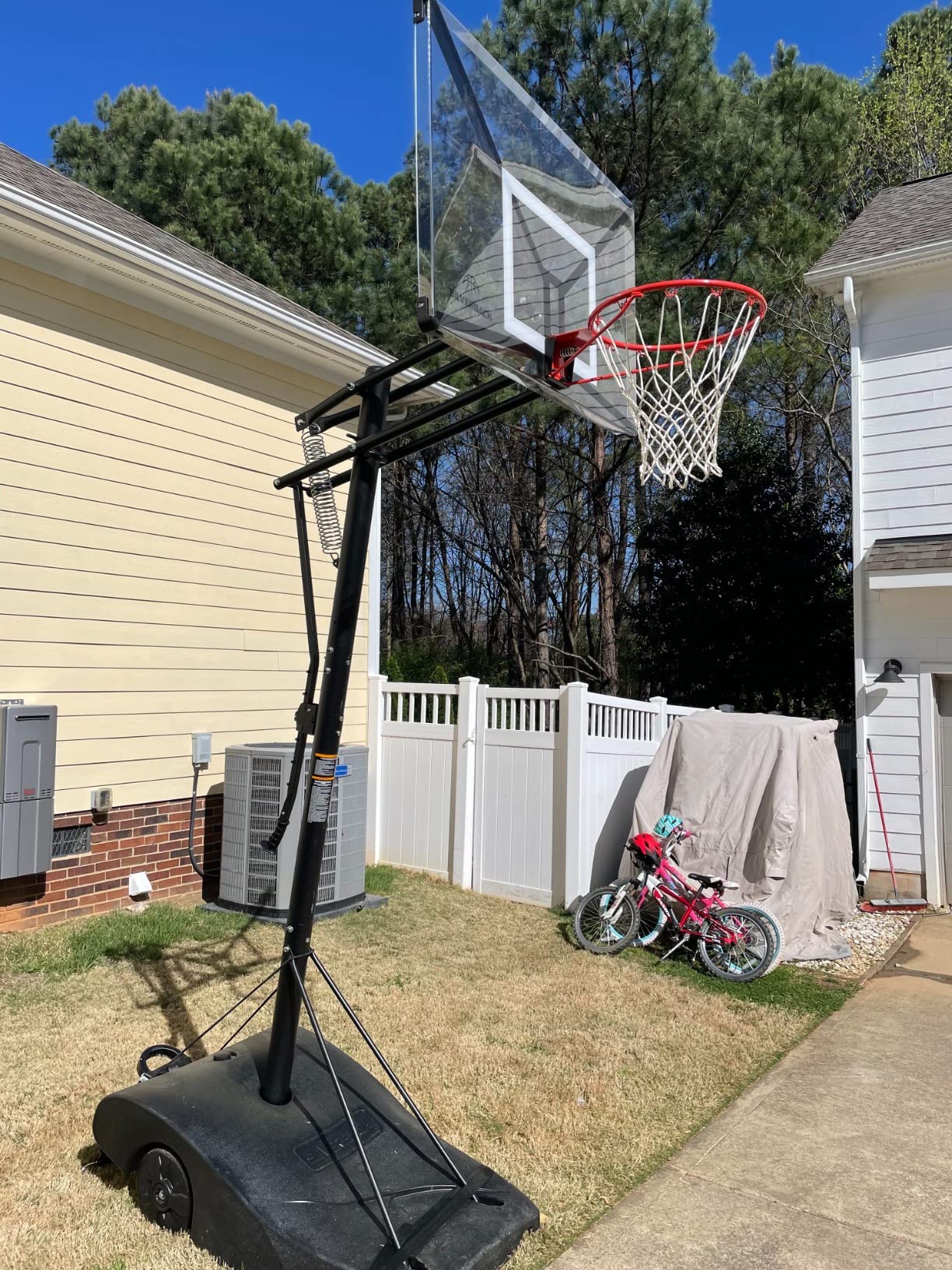 Portable Height-Adjustable Basketball Hoop - Easy Lift & Roll