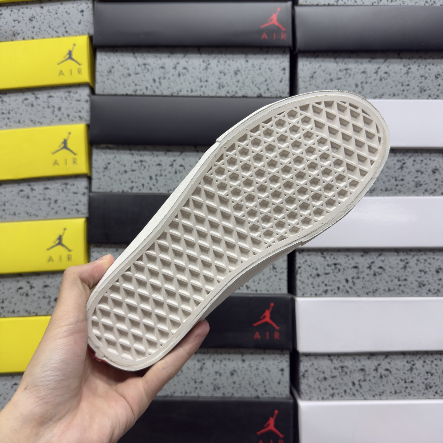 Vans Skool White Text