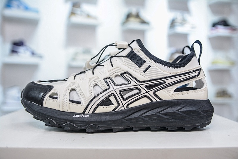 ASICS Running Shoes product