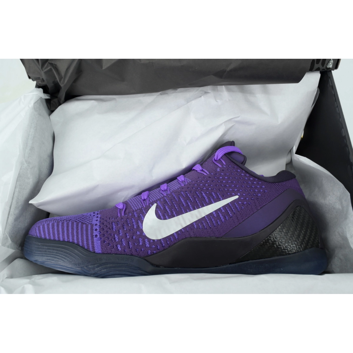 Nike Kobe 9 Elite Low Protro Moonwalker IM0465-500