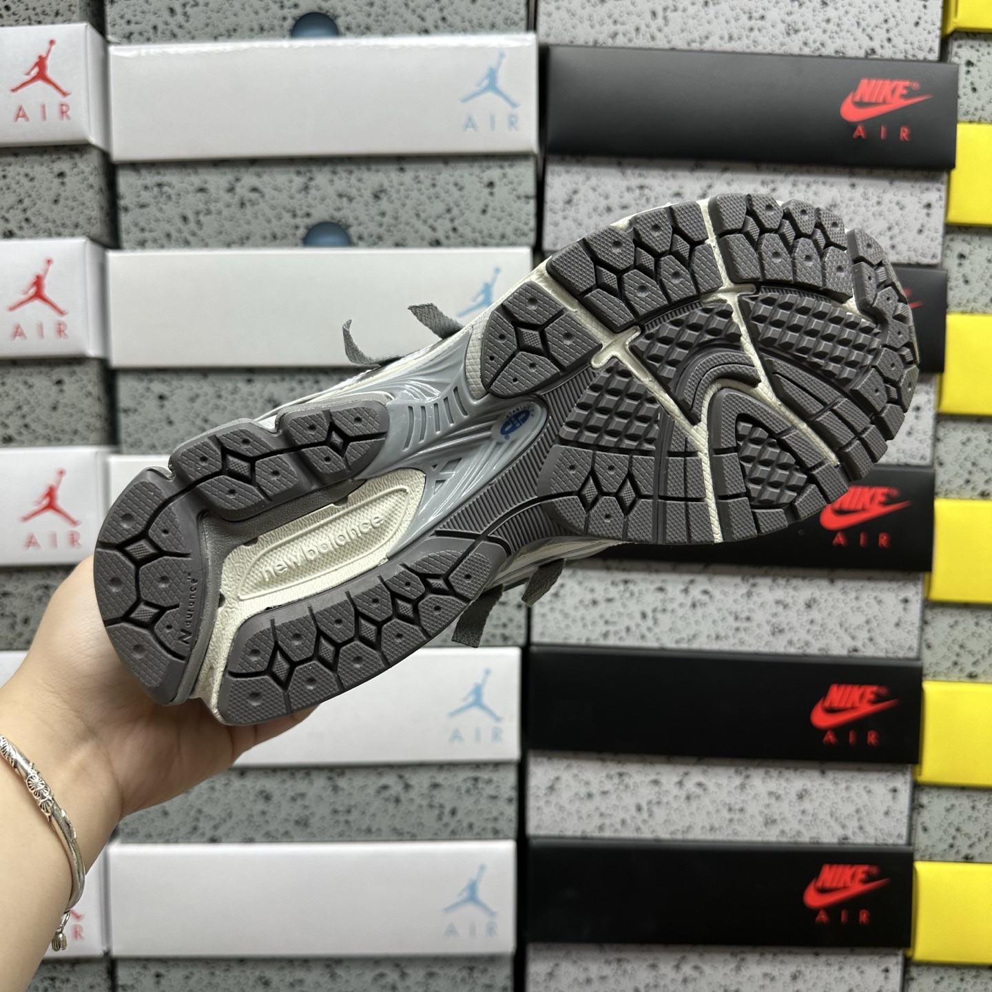 New Balance 1906 Sneakers detail 2