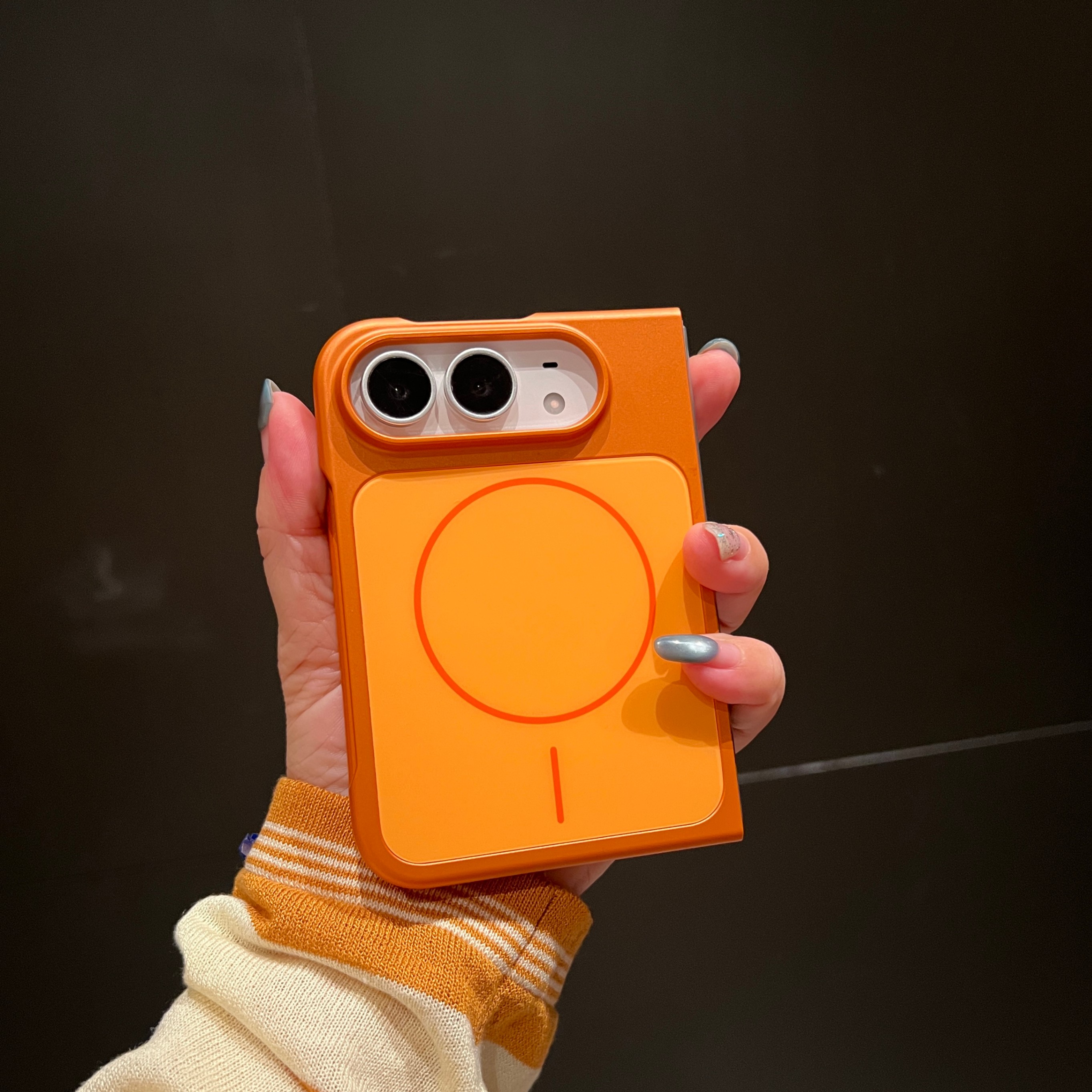 iPhone Duo Protective Case MagSafe - back view