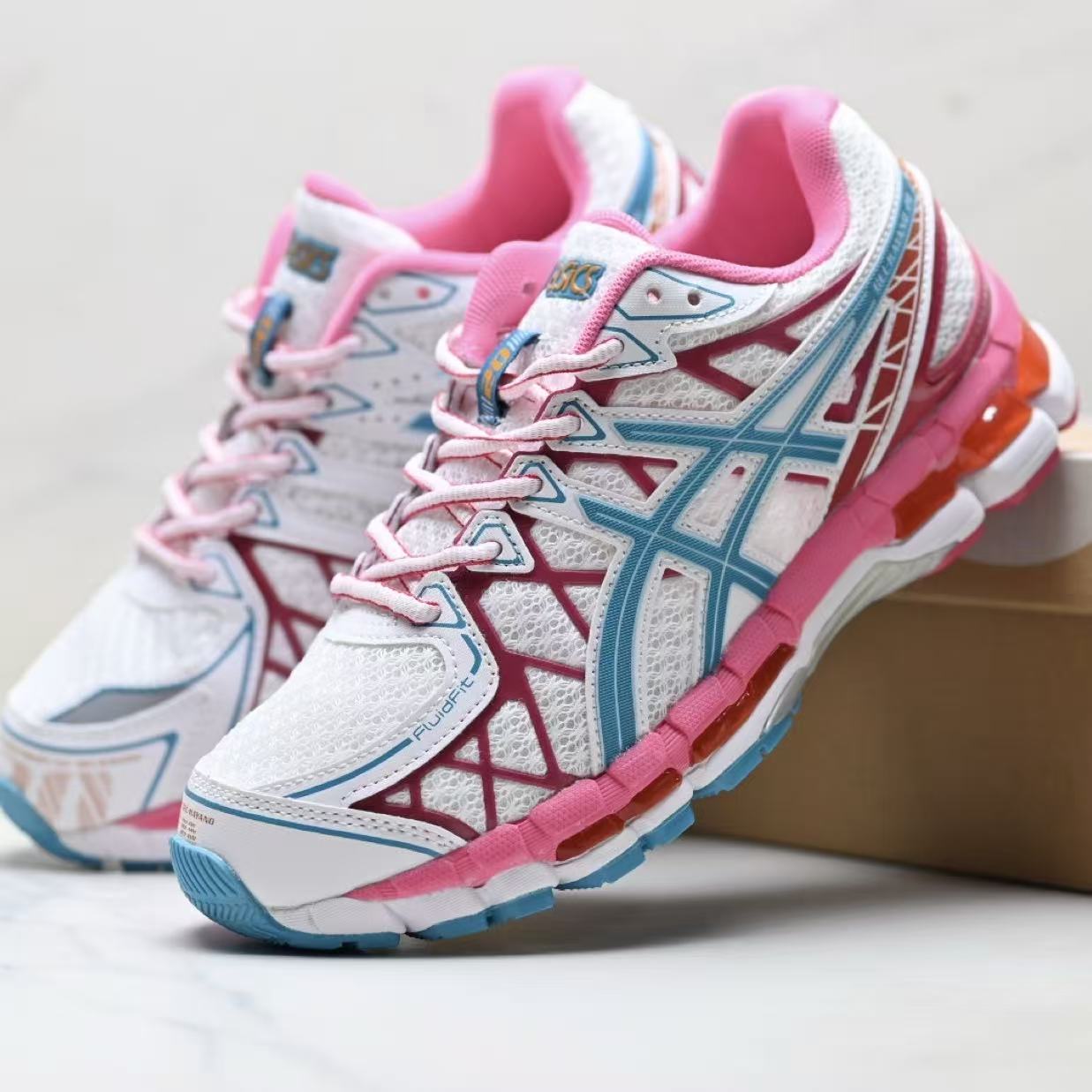 ASICS Gel-Kayano 20