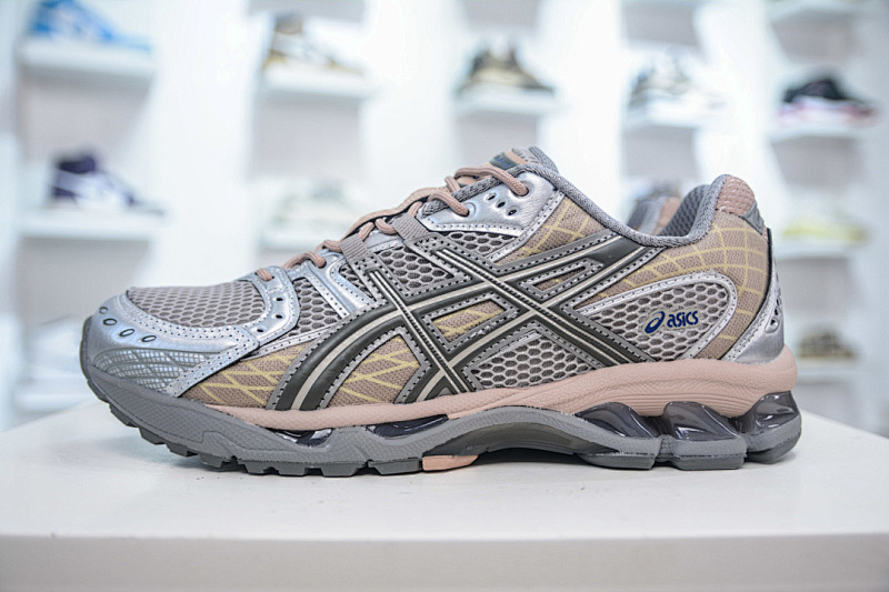 ASICS Running Shoes product