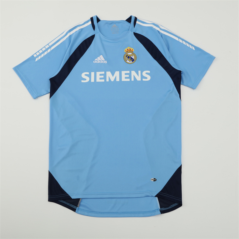 2005/06 Real Madrid Retro Short Sleeves Training Jersey - Blue
