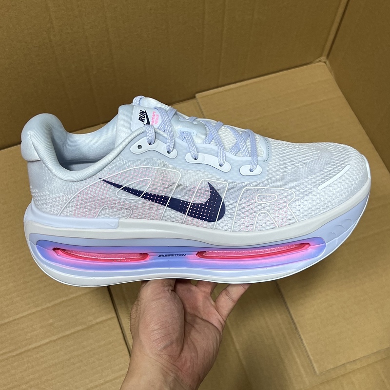 Nike Vomero 19 Premium