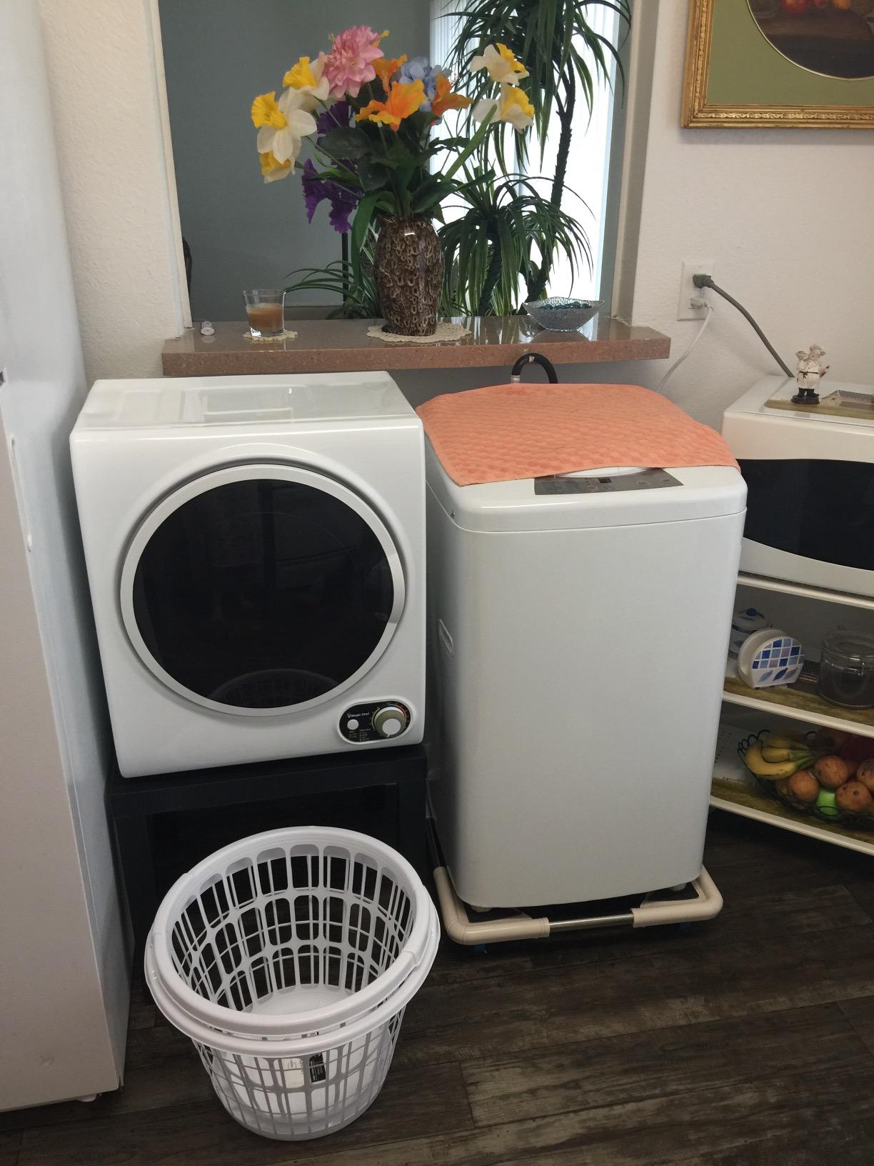 Magic Chef Compact Electric White MCSDRY15W 1.5 cu. ft. Laundry