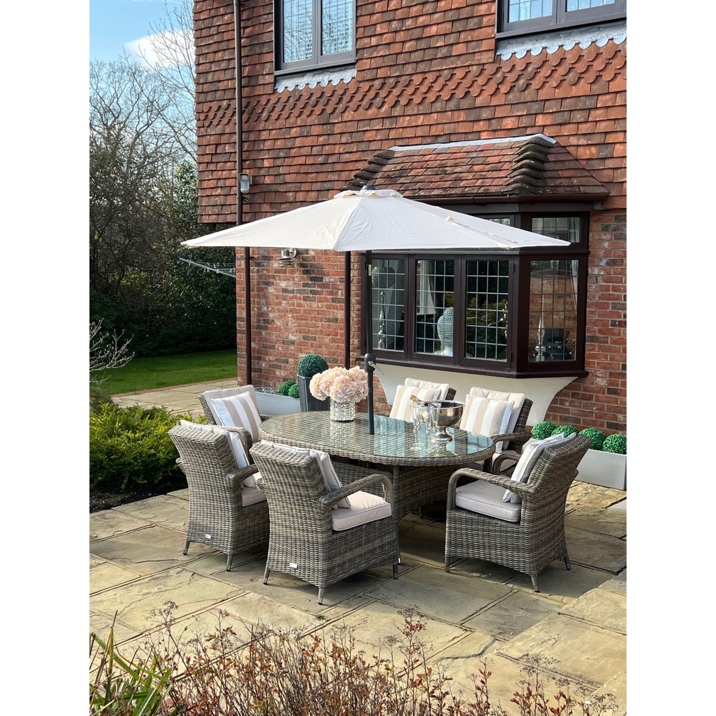 6 Savannah Armchairs 1.8 mtr Oval Set
