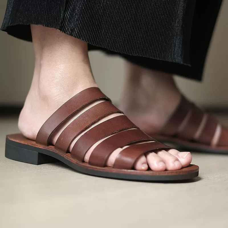 Women's roman sandals