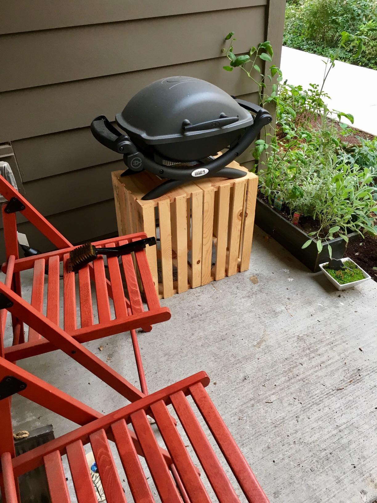 Weber Q1400 Electric Grill, Gray