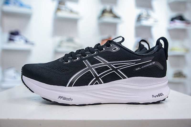 ASICS Running Shoes product