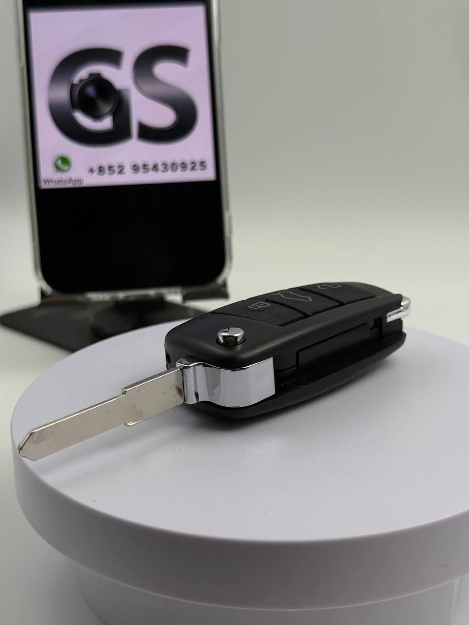 God of Secrets - High-Quality Car Key Spy Camera