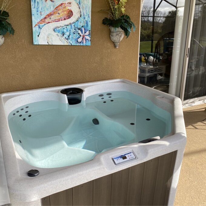 Lifesmart Spas Sereno 4 - Person 22 - Jet Plug And Play Hot Tub