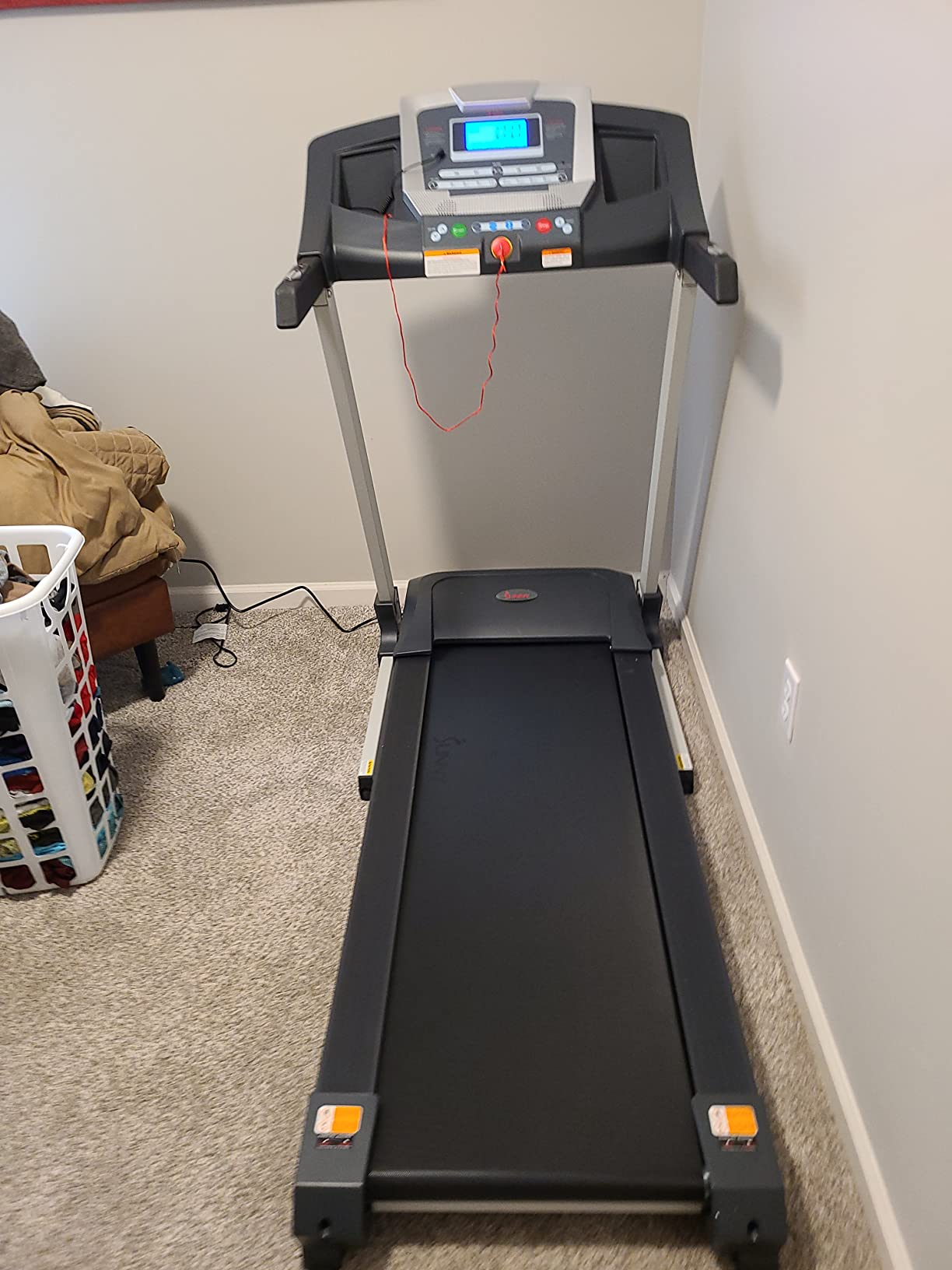 Smart Treadmill with Auto Incline