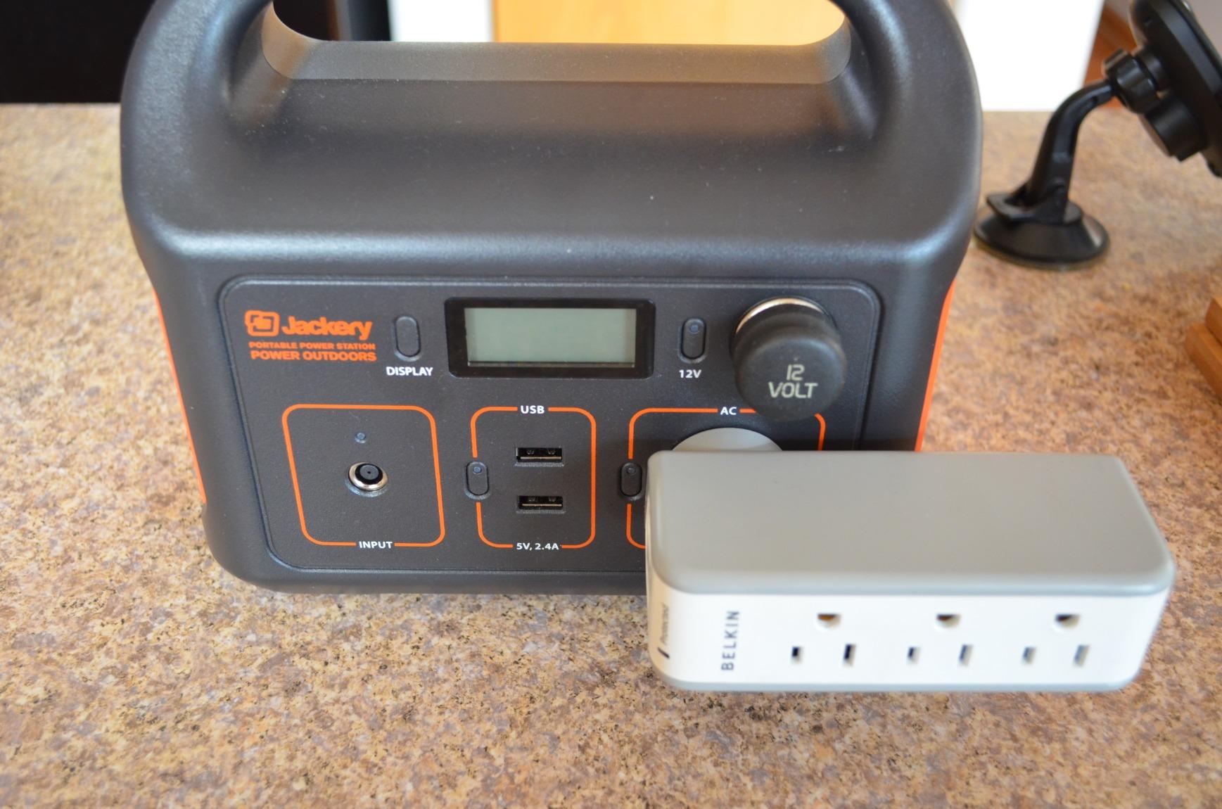 Jackery Portable Power Station Explorer 240