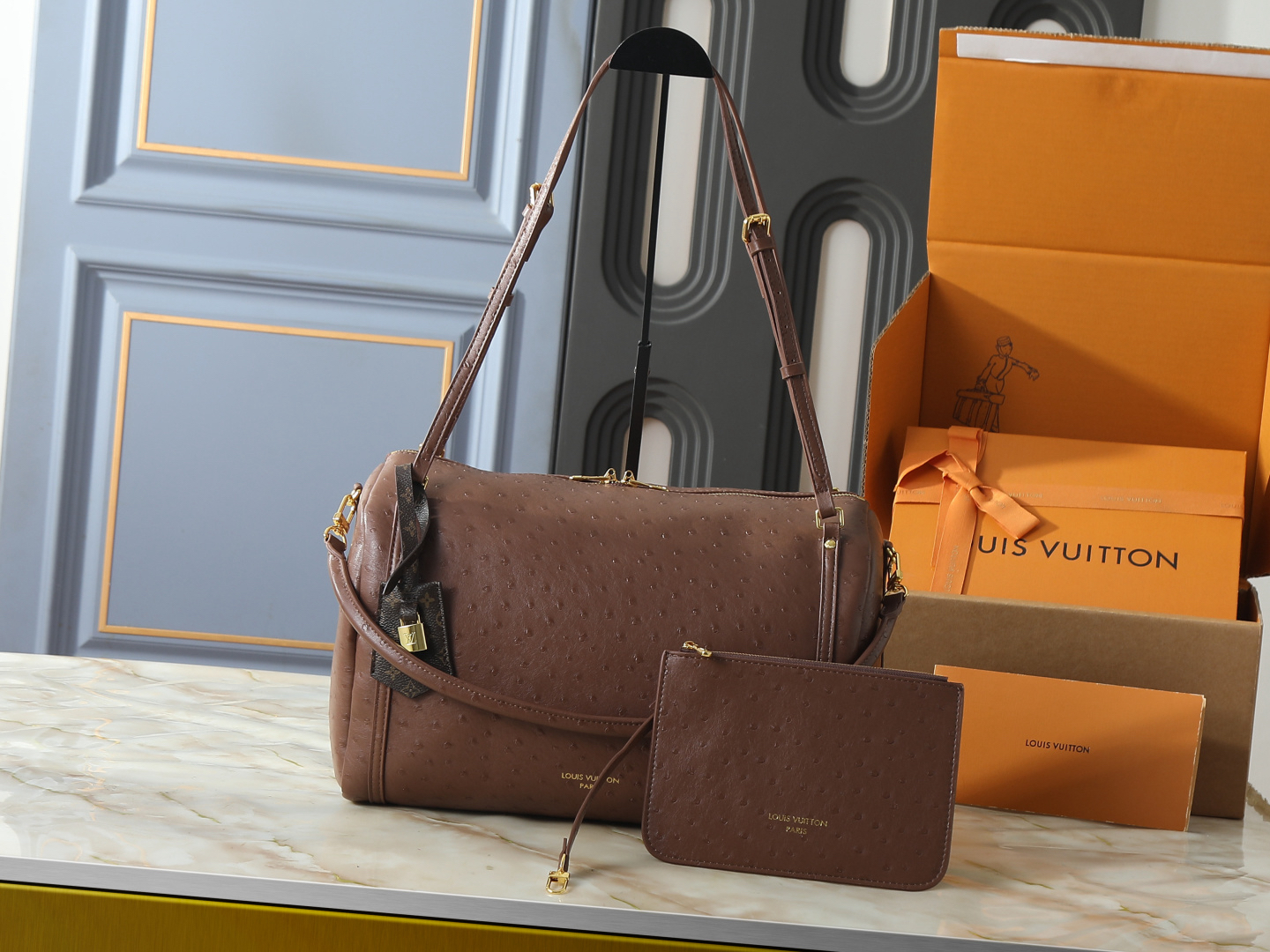 LV Speedy Soft 30（Ostrich Embossed）