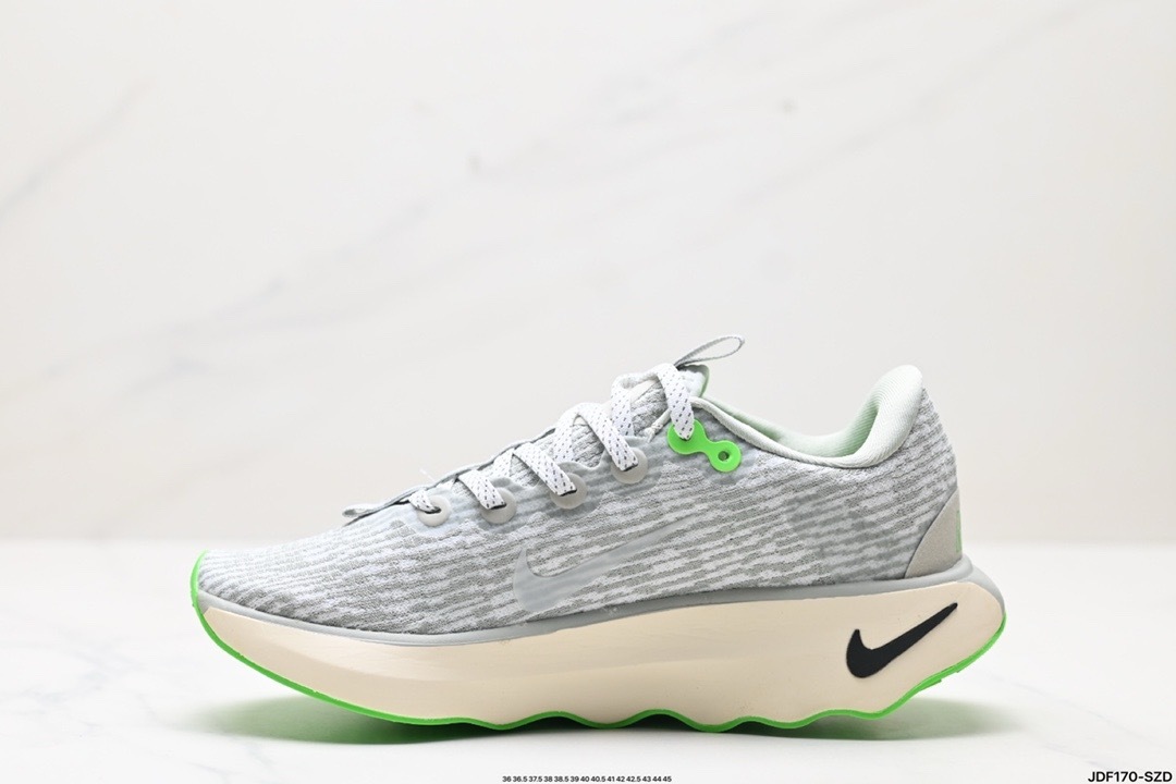 Nike MOTIVA