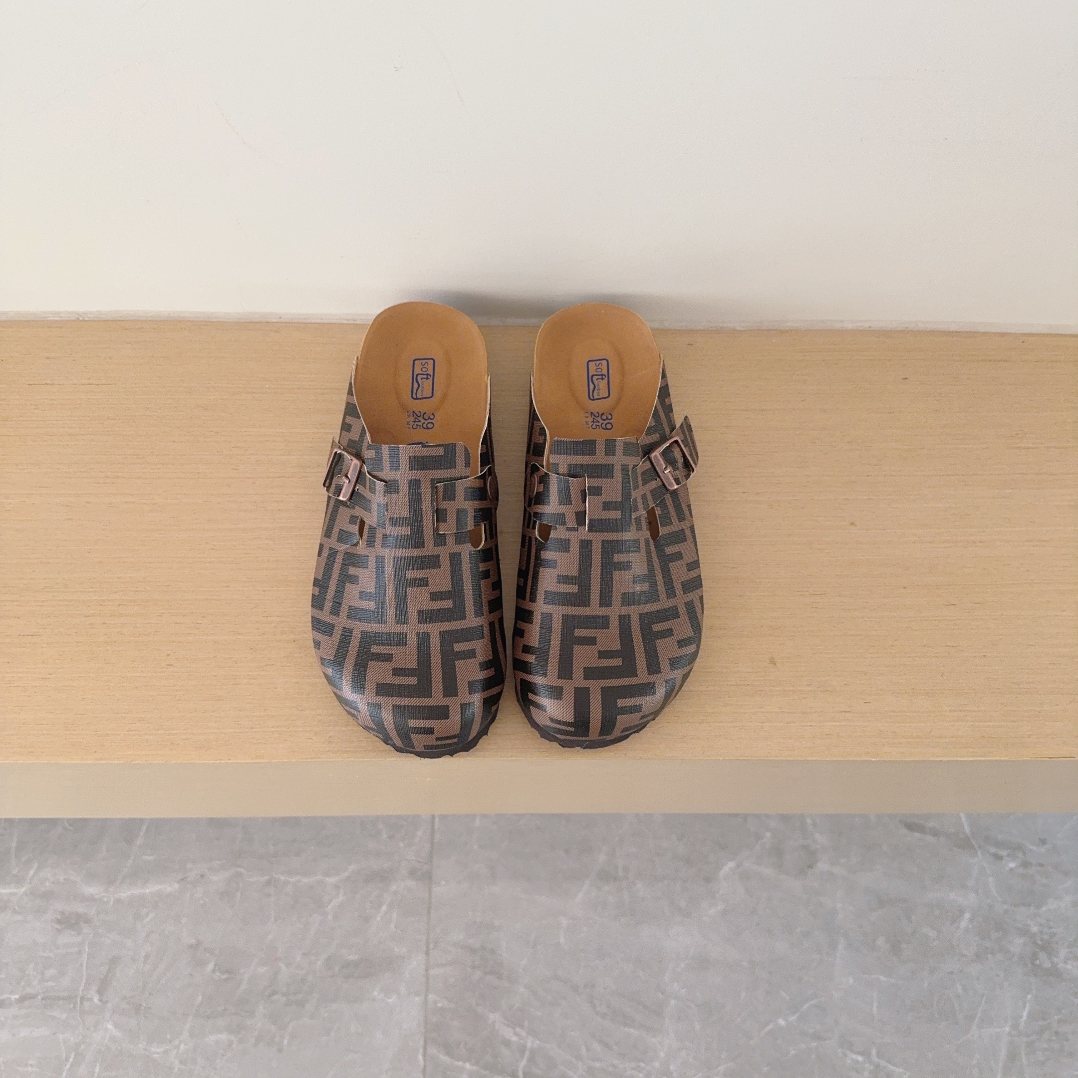 UGG Kids FF Check Birken-Style Clogs Adult And Kids