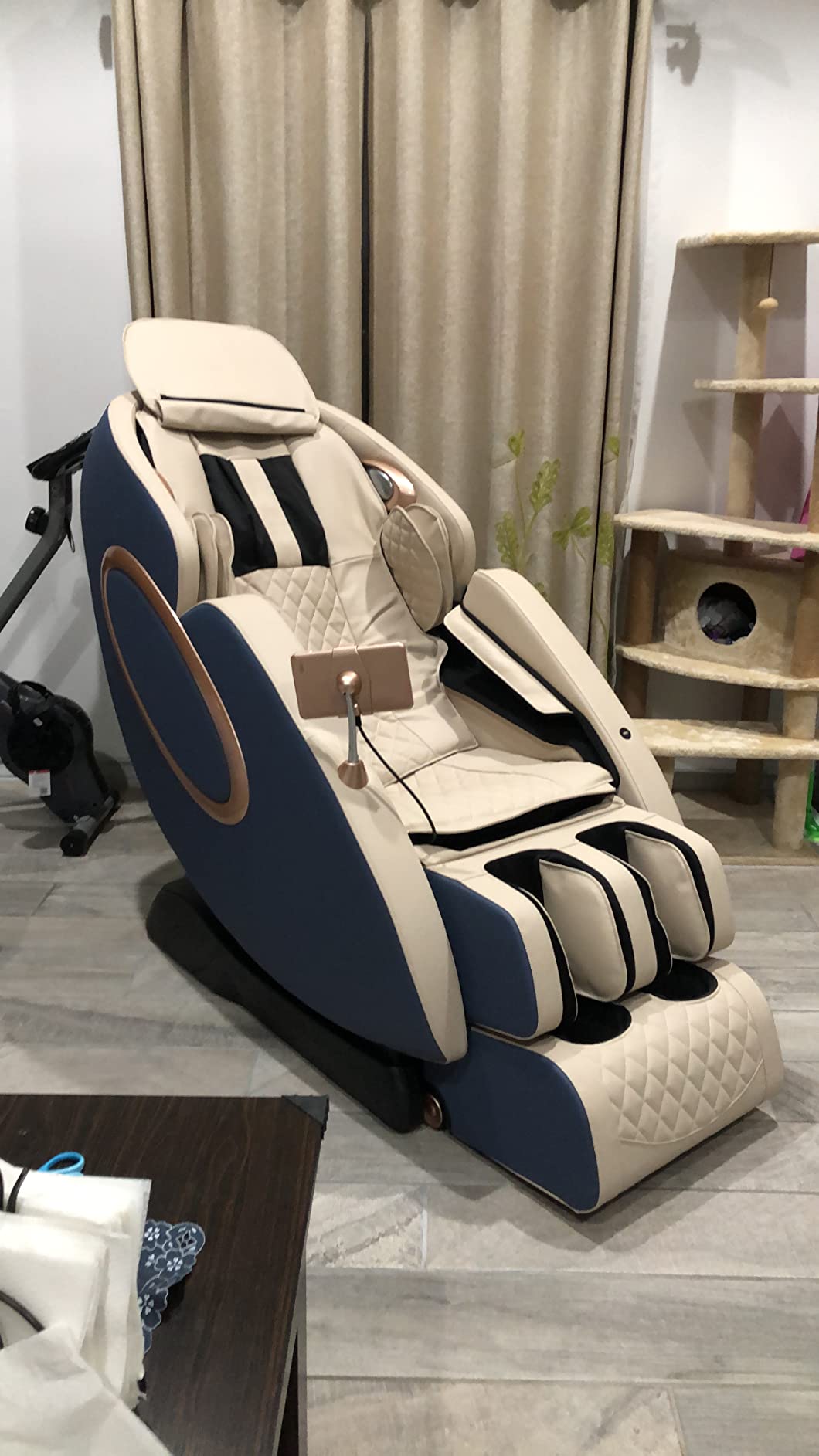 APP Controlled 4D Massage Chairs