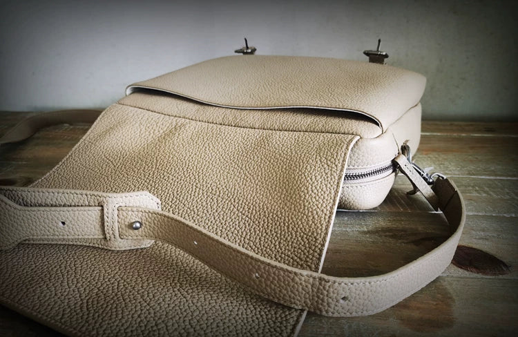Genuine leather shoulder bag