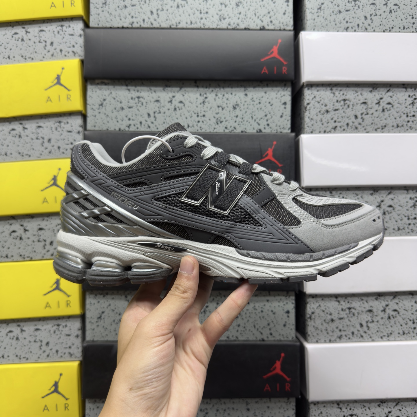 New Balance 1906 Sneakers detail 3