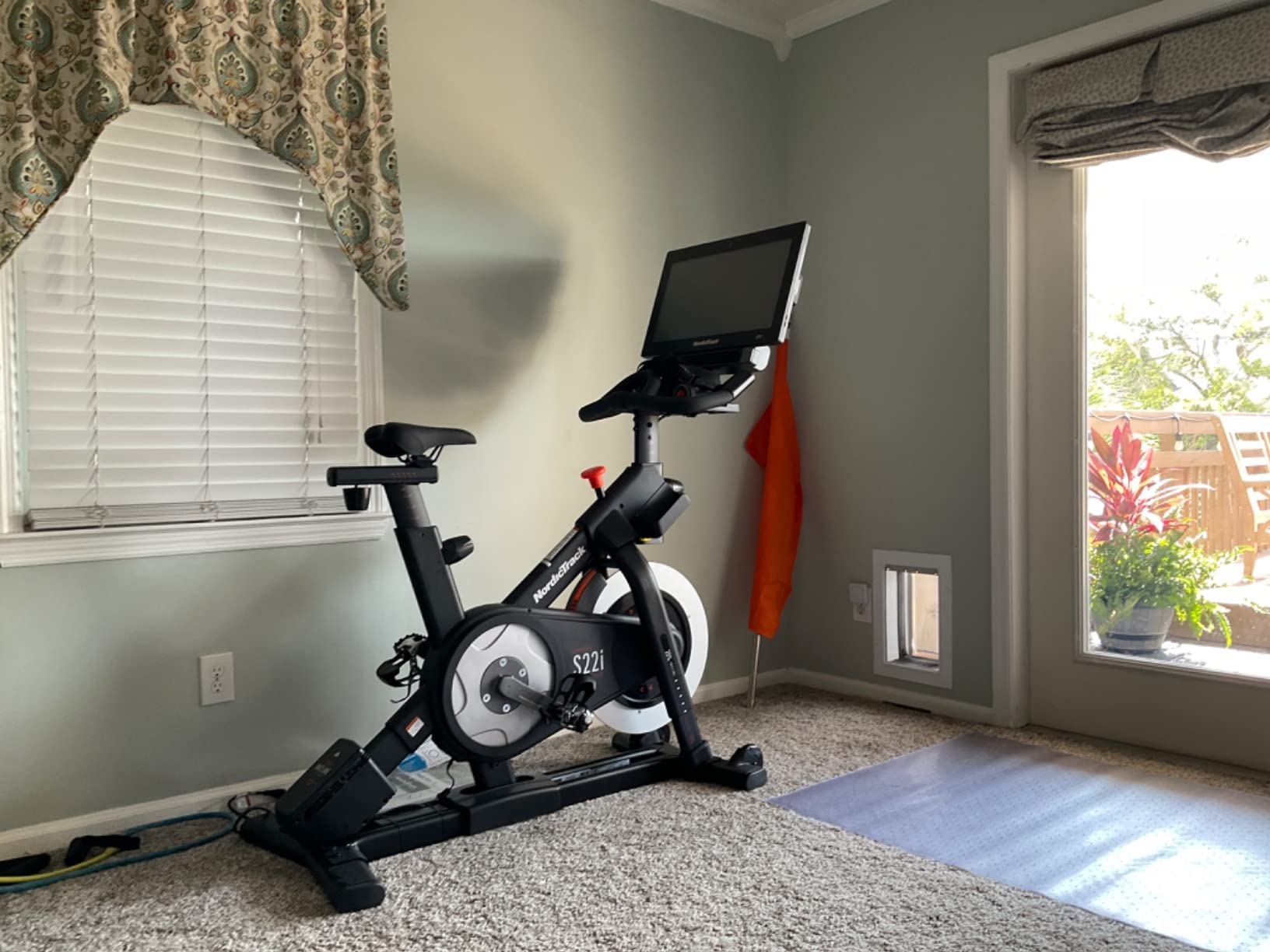 NordicTrack Commercial Studio Cycle