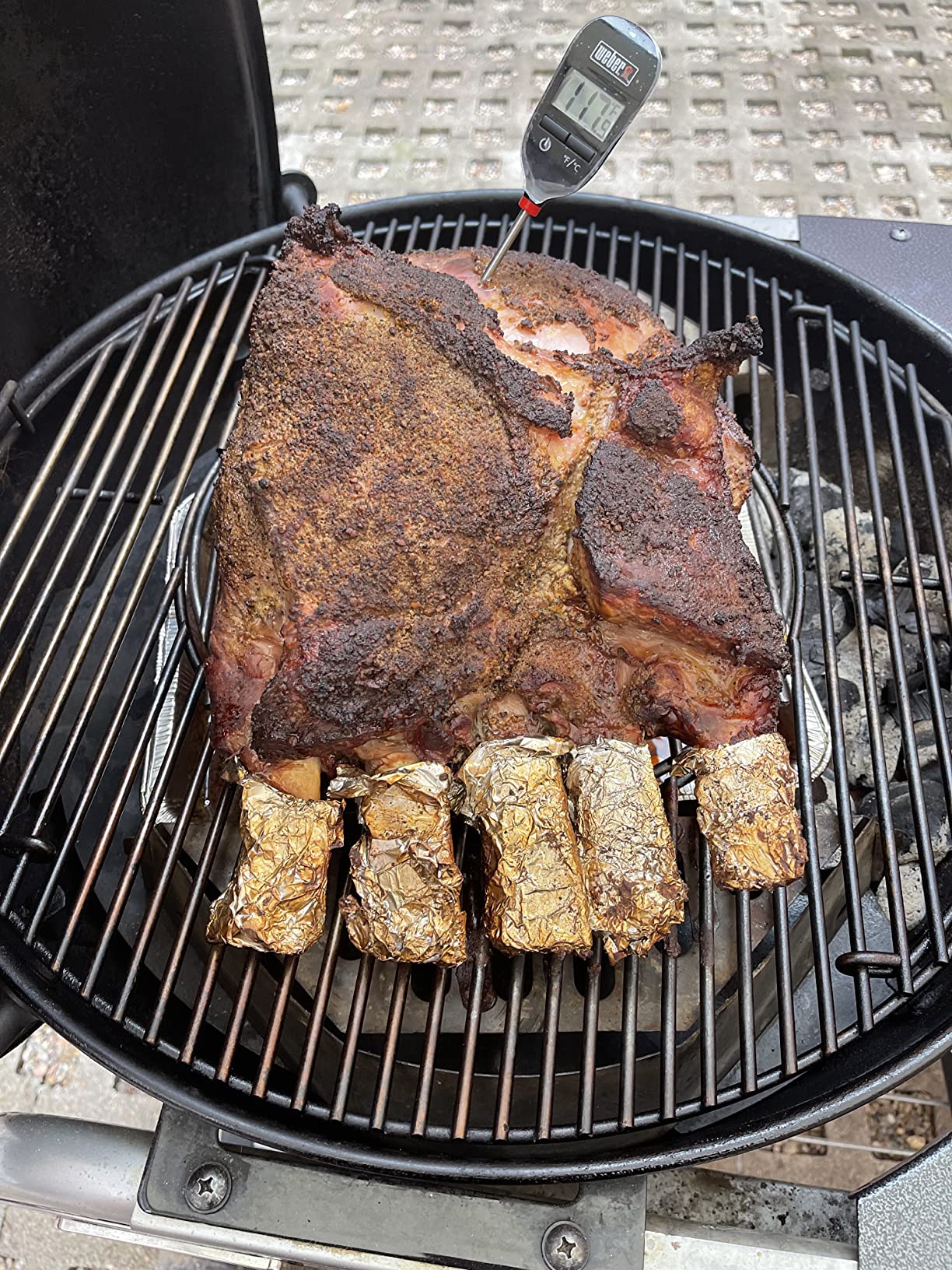 Weber Performer Deluxe Charcoal Grill