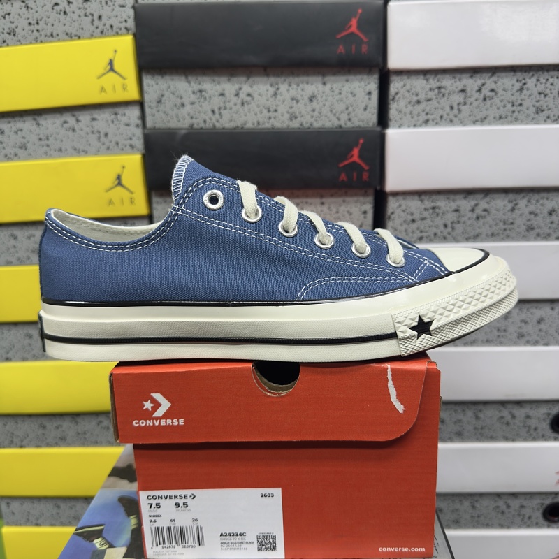 Converse Blue Low Top