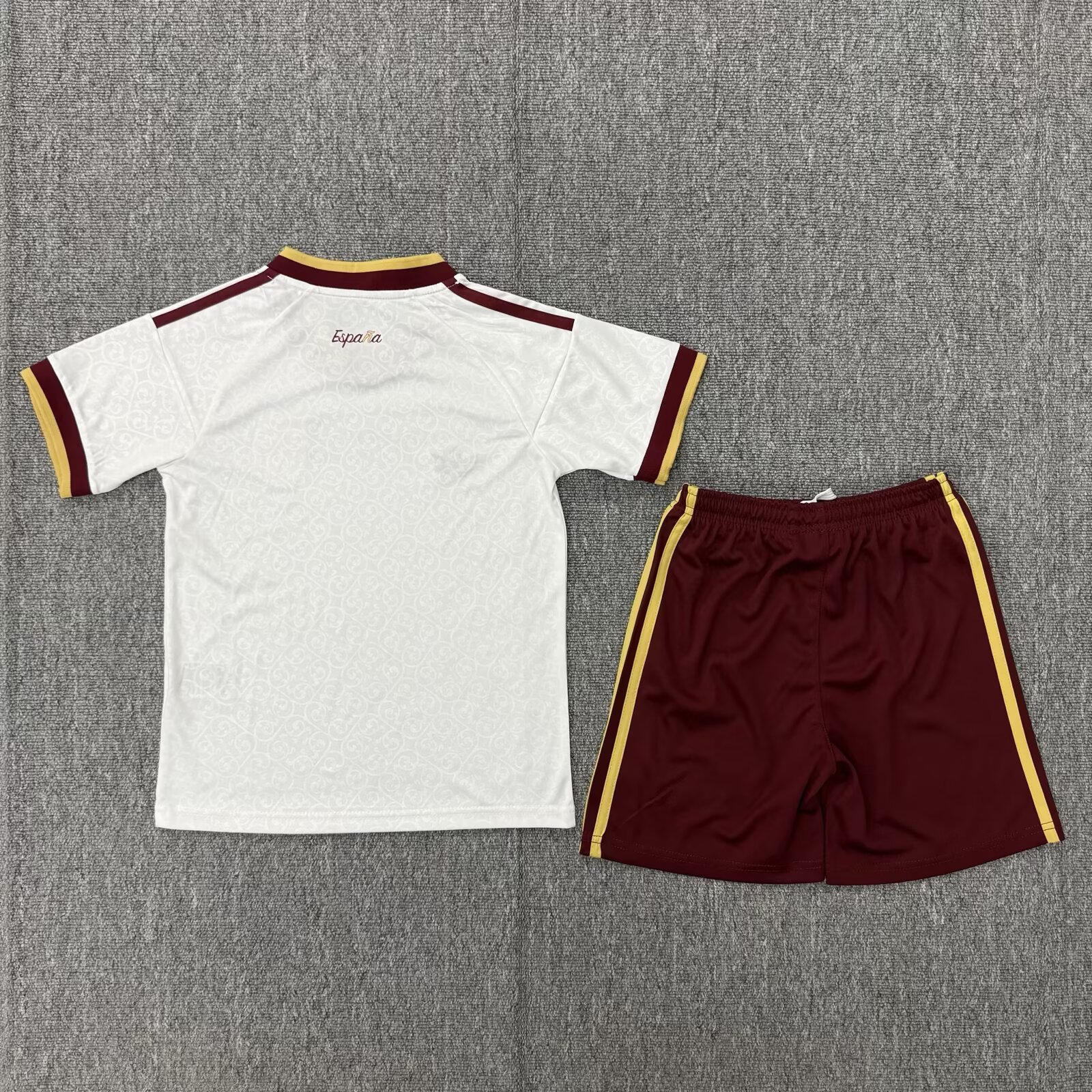 Kids 2026 World Cup Spain Away Kit 16-28