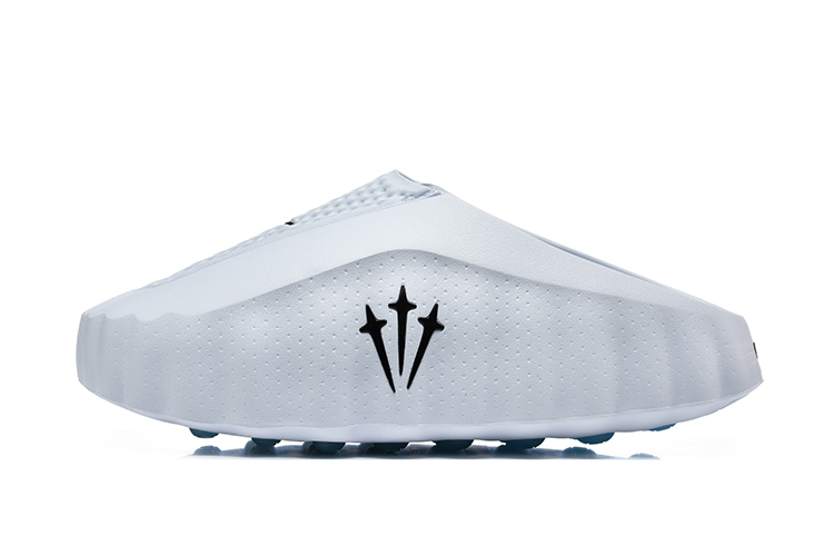 Nike Mind 001