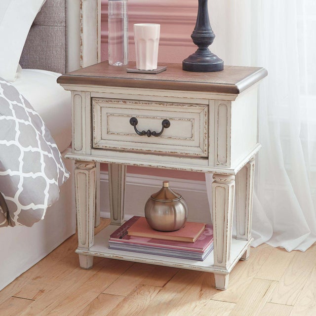 Realyn 24-inch 1 Drawer Nightstand