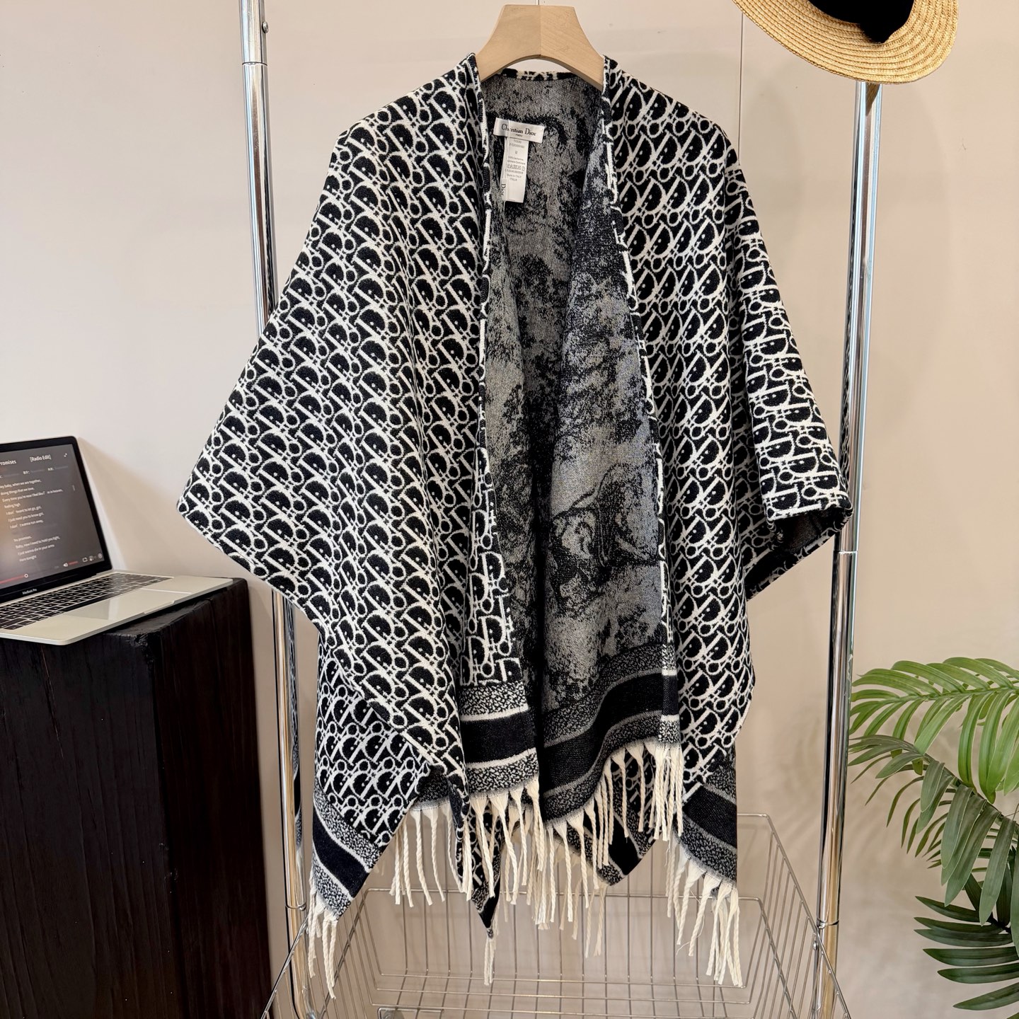 Dior Oblique Cashmere Shawl Black product images
