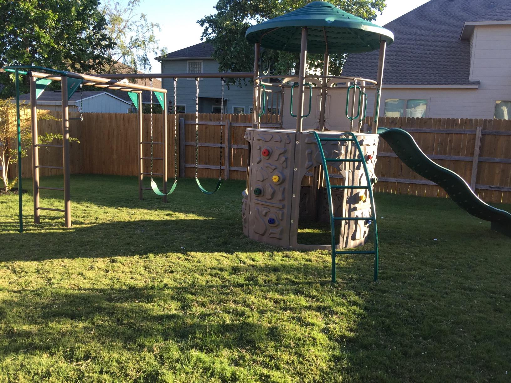 Lifetime Adventure Tower Deluxe Playset
