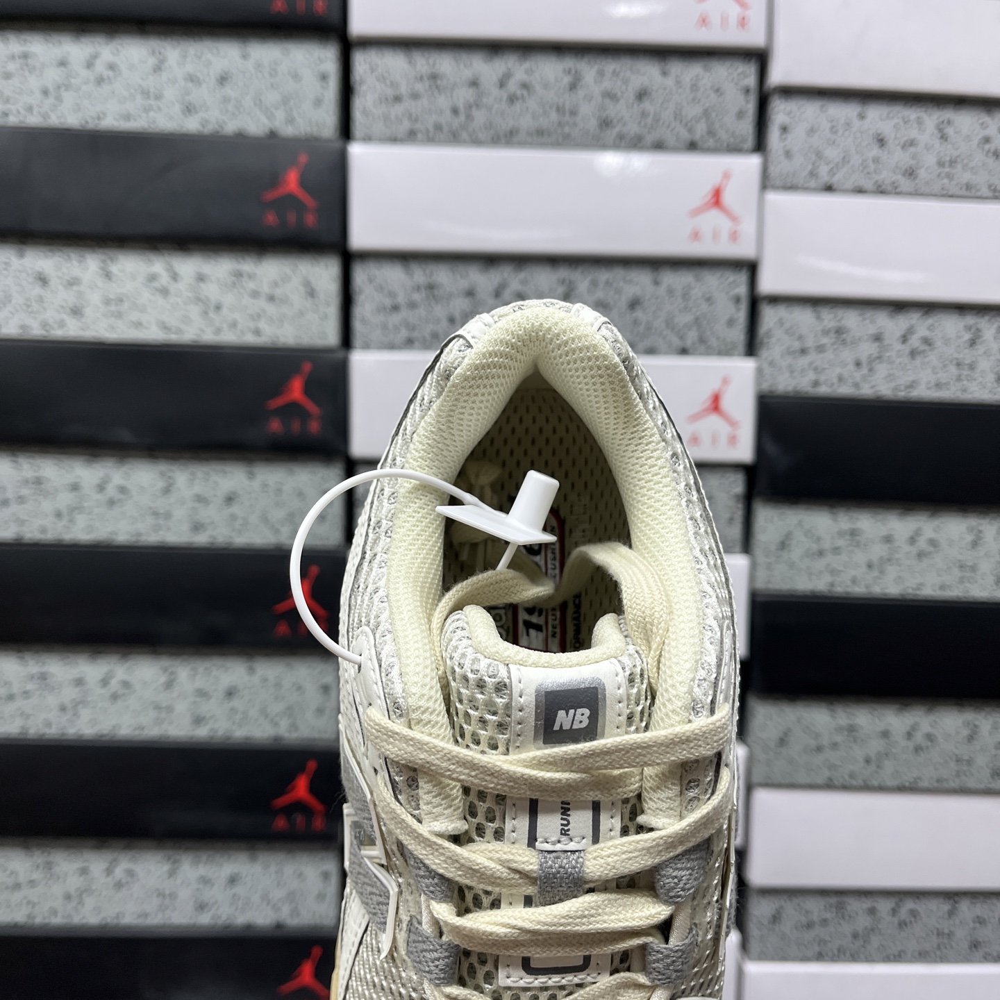 New Balance 1906 Sneakers detail 1