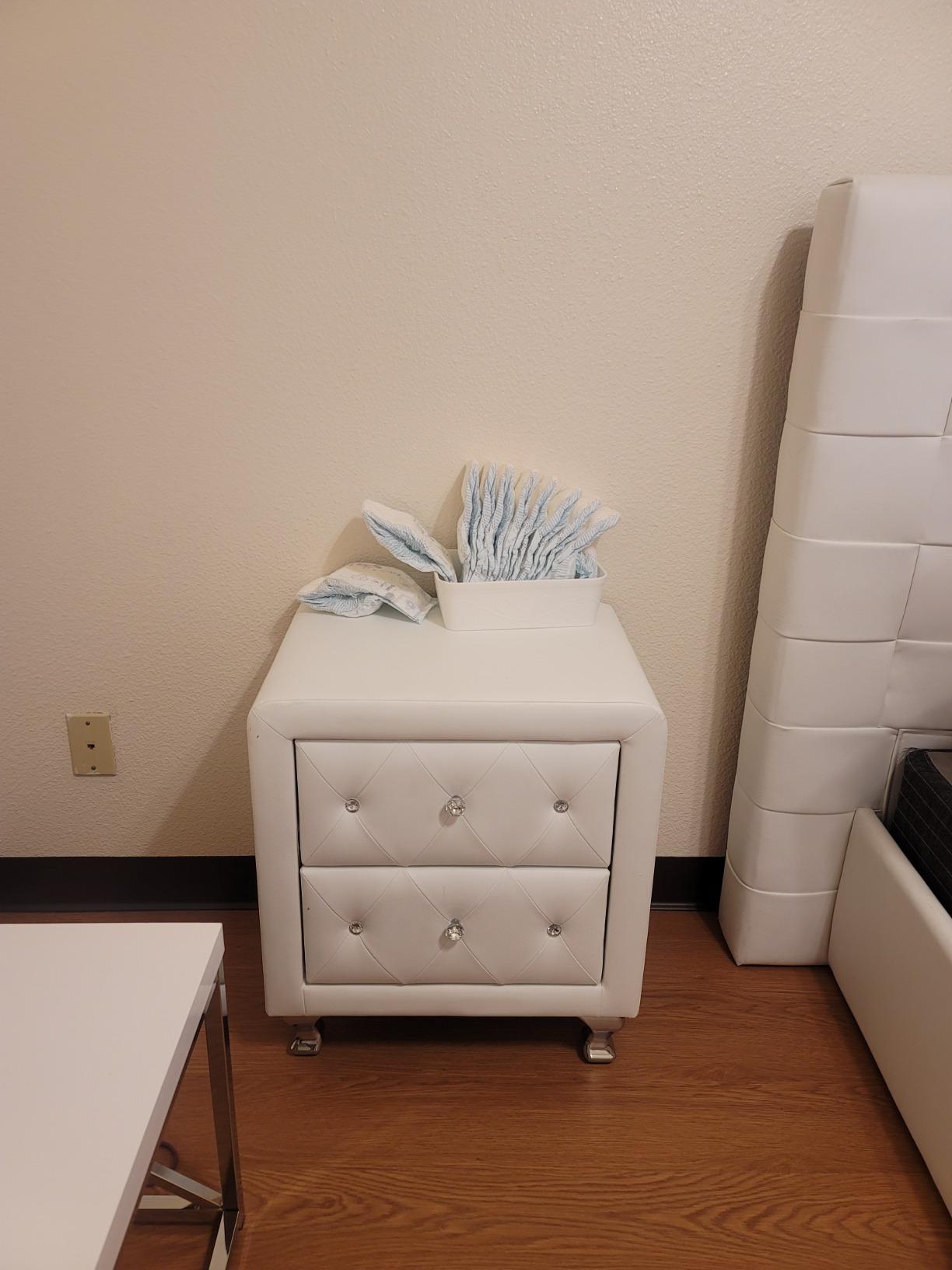Stella Crystal Tufted Upholstered Modern Nightstand