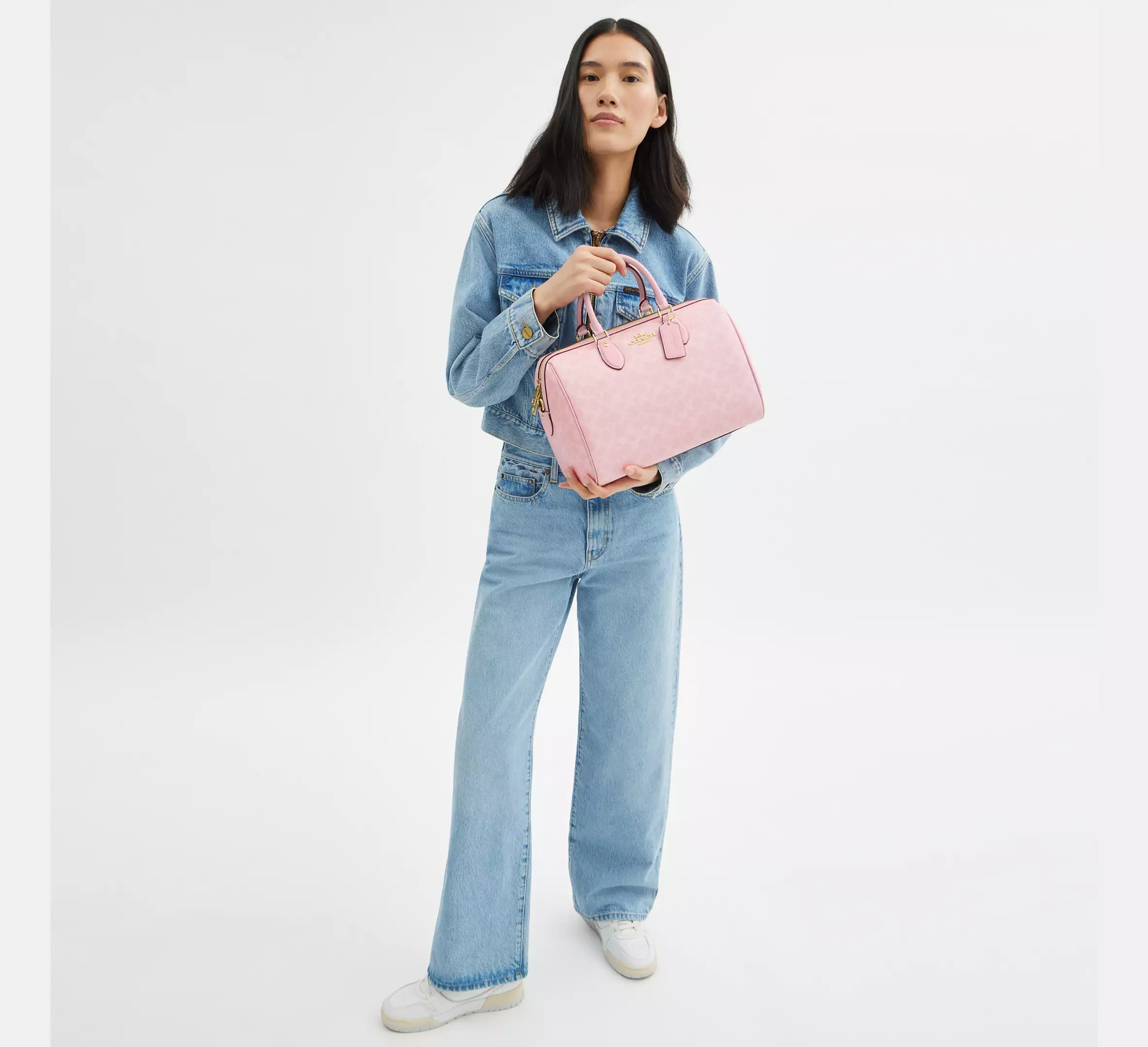 COAthtCH Classic handbags