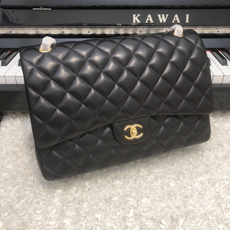 Chanel 1114 Maxi Flap Bag
