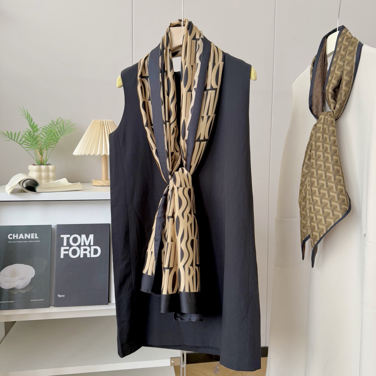Dior Oblique Scarf Beige and Navy 90 x 180 cm product images