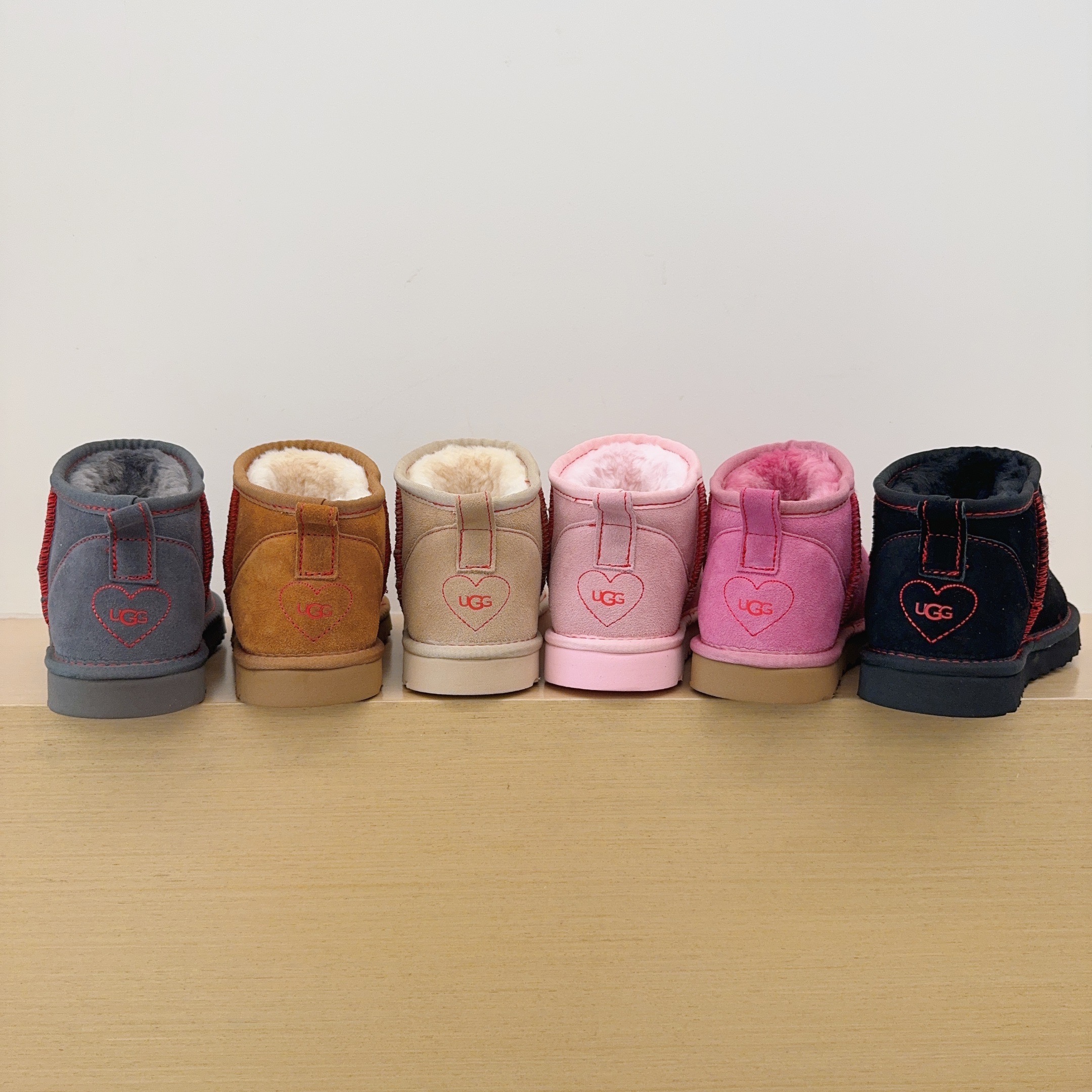 UGG Kids Footwear Style 027