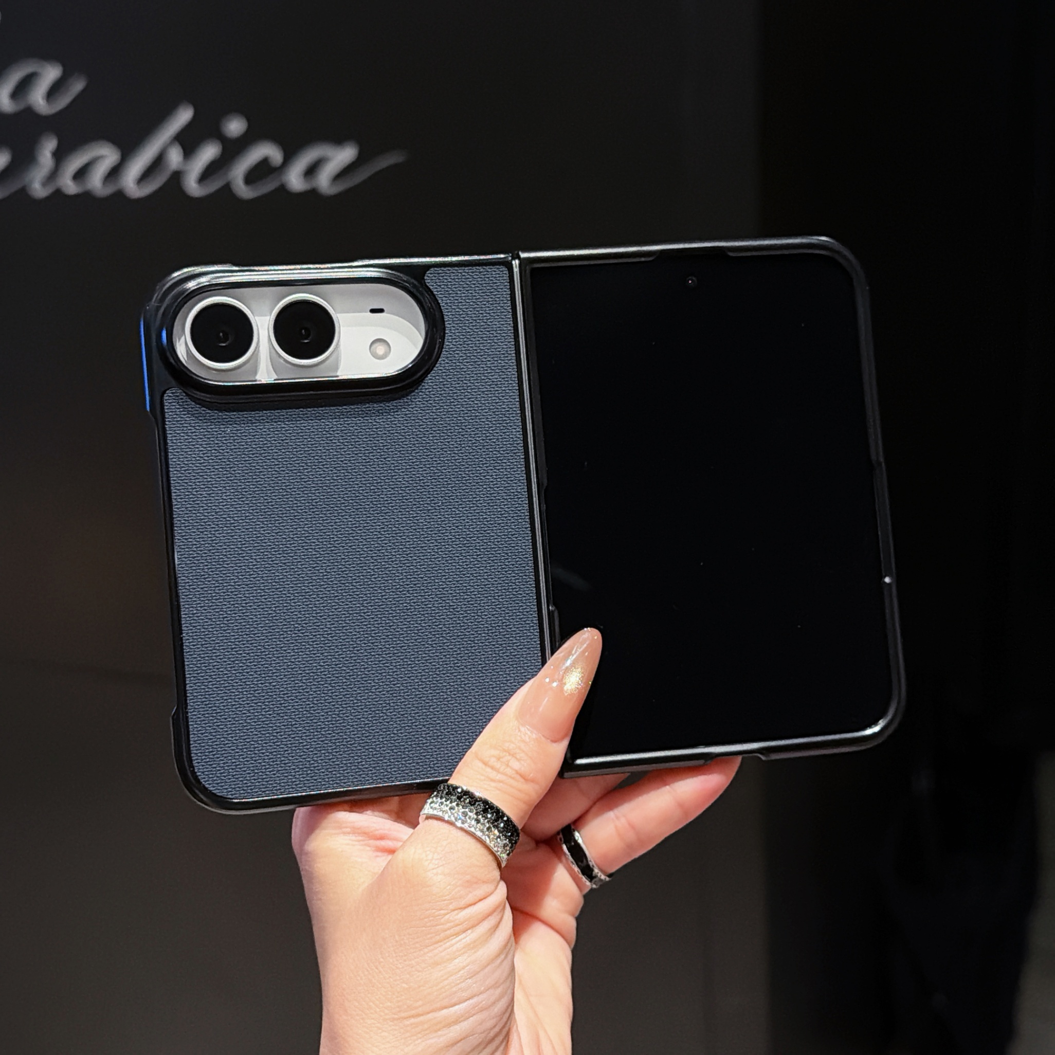 iPhone Duo Protective Case Leather - back view