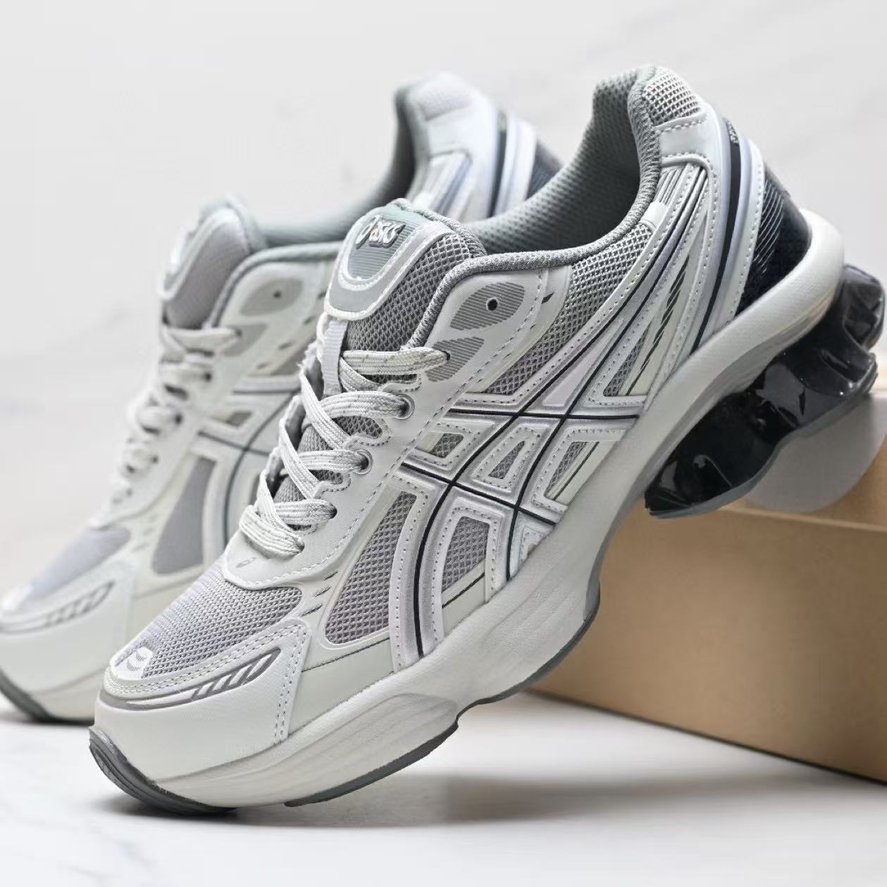 ASICS Gel-Kinetic Fluent