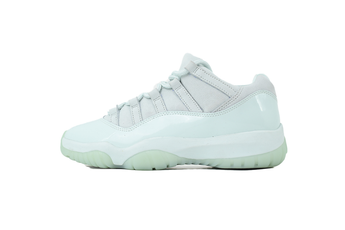 Air Jordan 11 Retro Low Limited Edition IW1882-300
