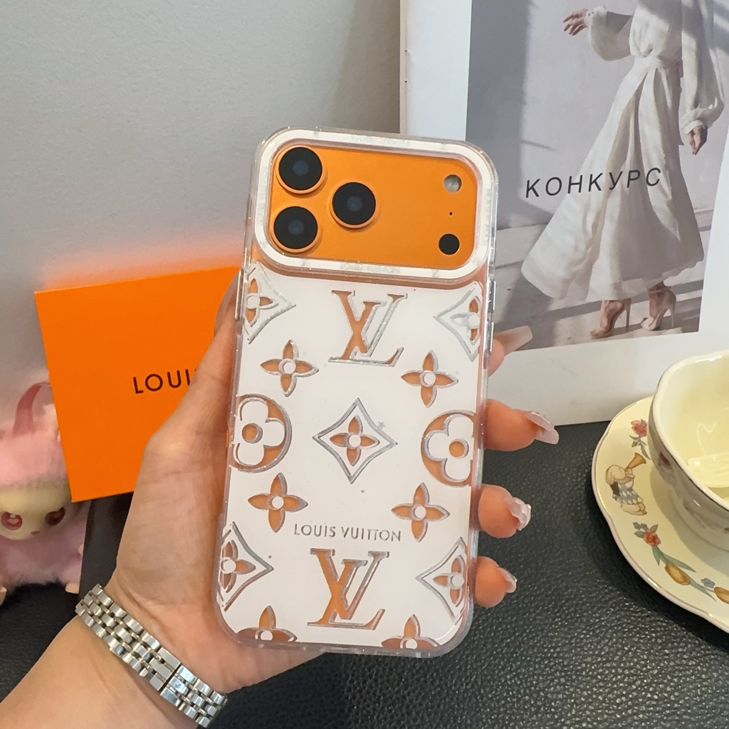 Louis Vuitton Transparent Glitter Monogram Electroplated Luxury Shockproof Phone Case