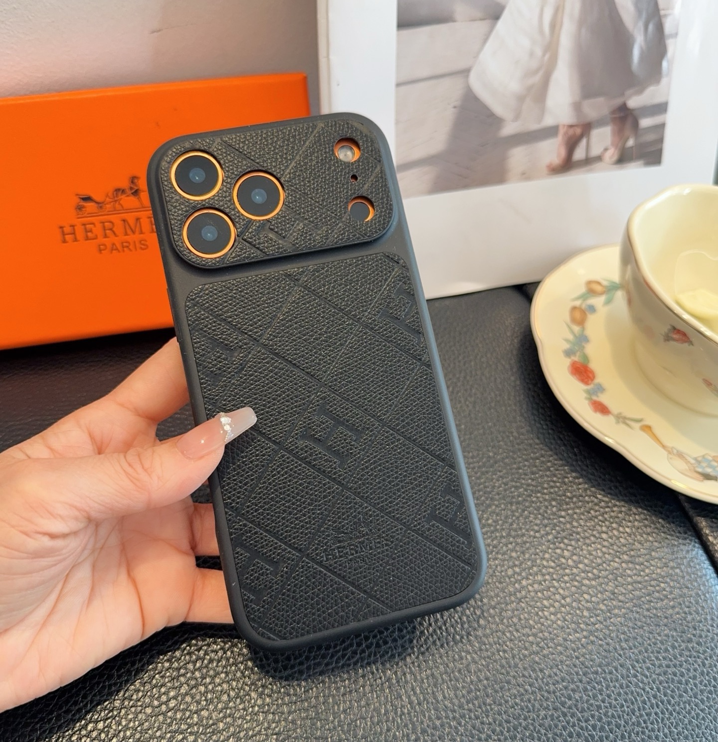 Hermès Style Embossed Leather Texture Full Cover Phone Case