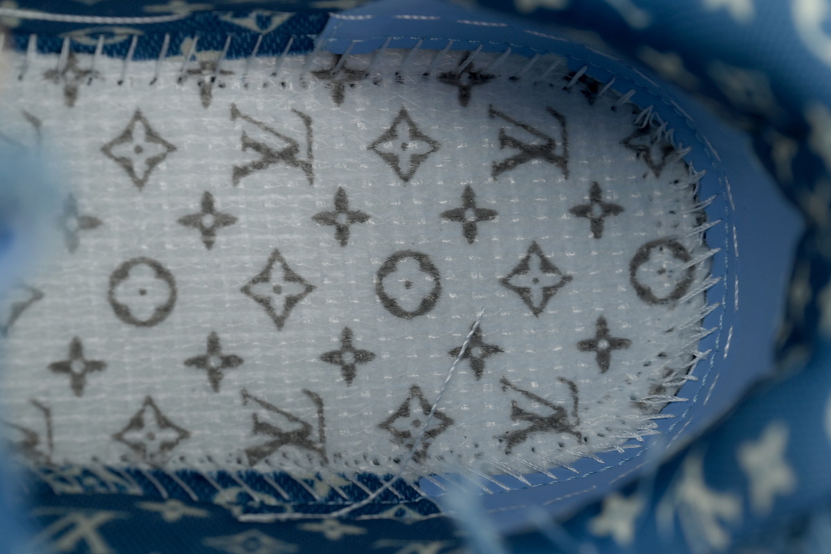 Louis Vuitton LV Skate Sneaker Plum Blossom Diamond Blue