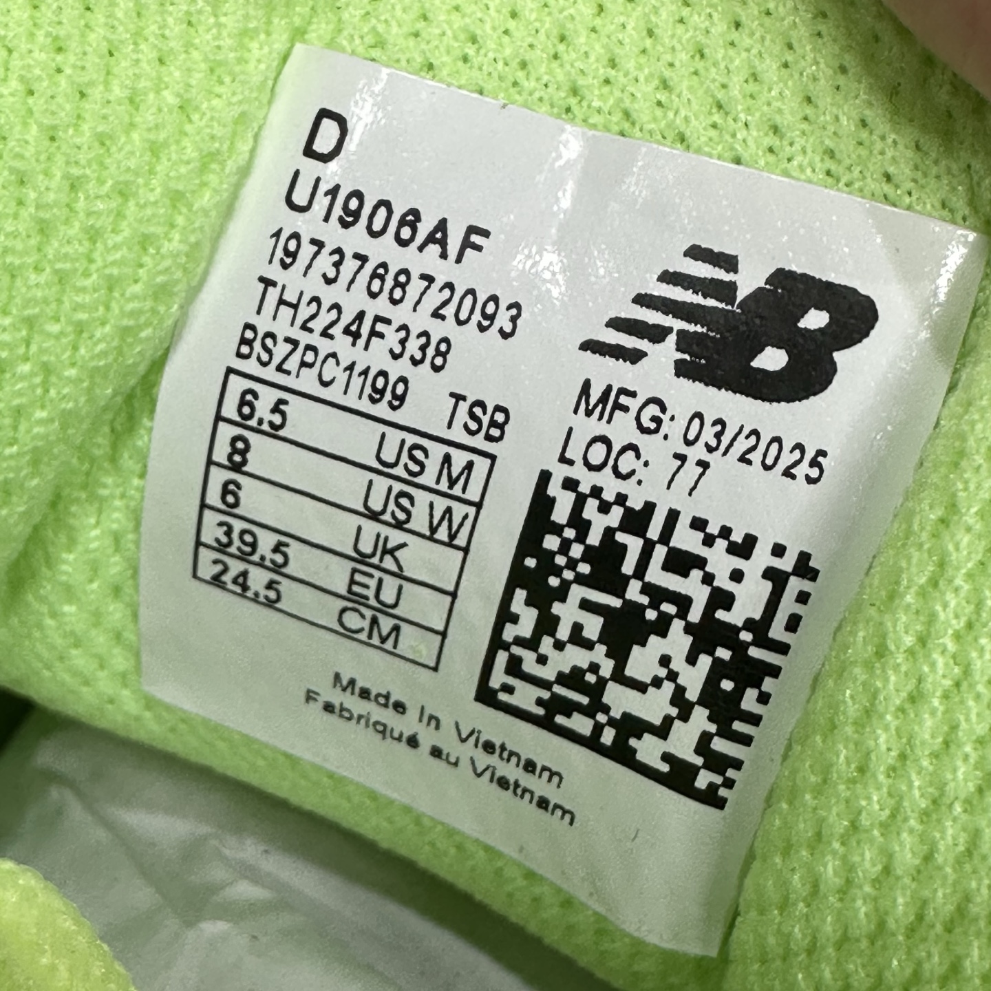 New Balance 1906 Sneakers detail 2